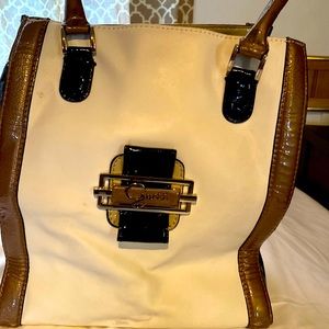 GUESS Small Shoulder Bag